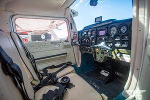 Cessna FRA150L Aerobat G-AZOZ